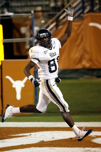 使队员们团 使队员们团